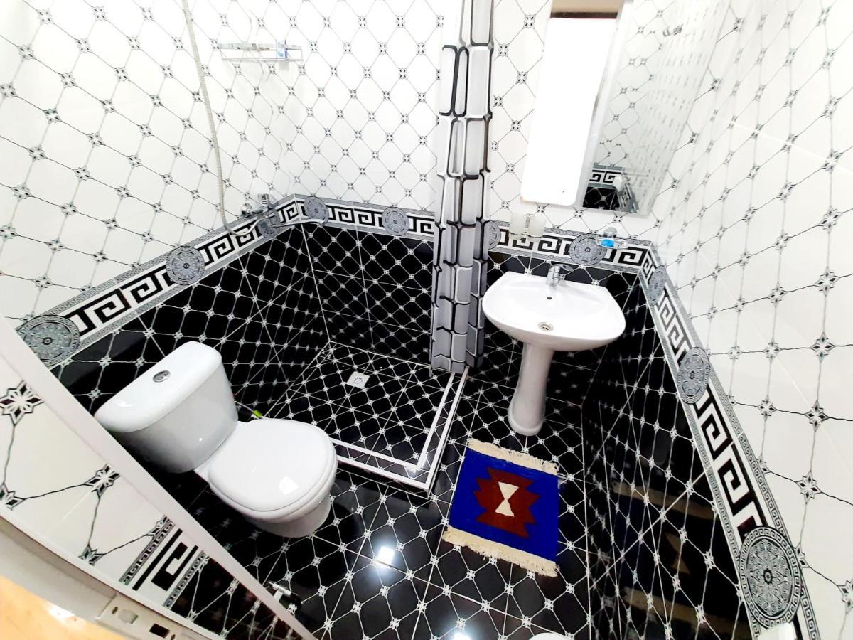 Khiva Tosh Darvoza & Trip Service ภายนอก รูปภาพ