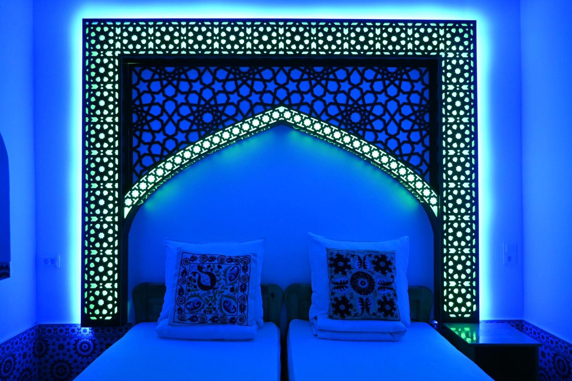 Khiva Tosh Darvoza & Trip Service ภายนอก รูปภาพ