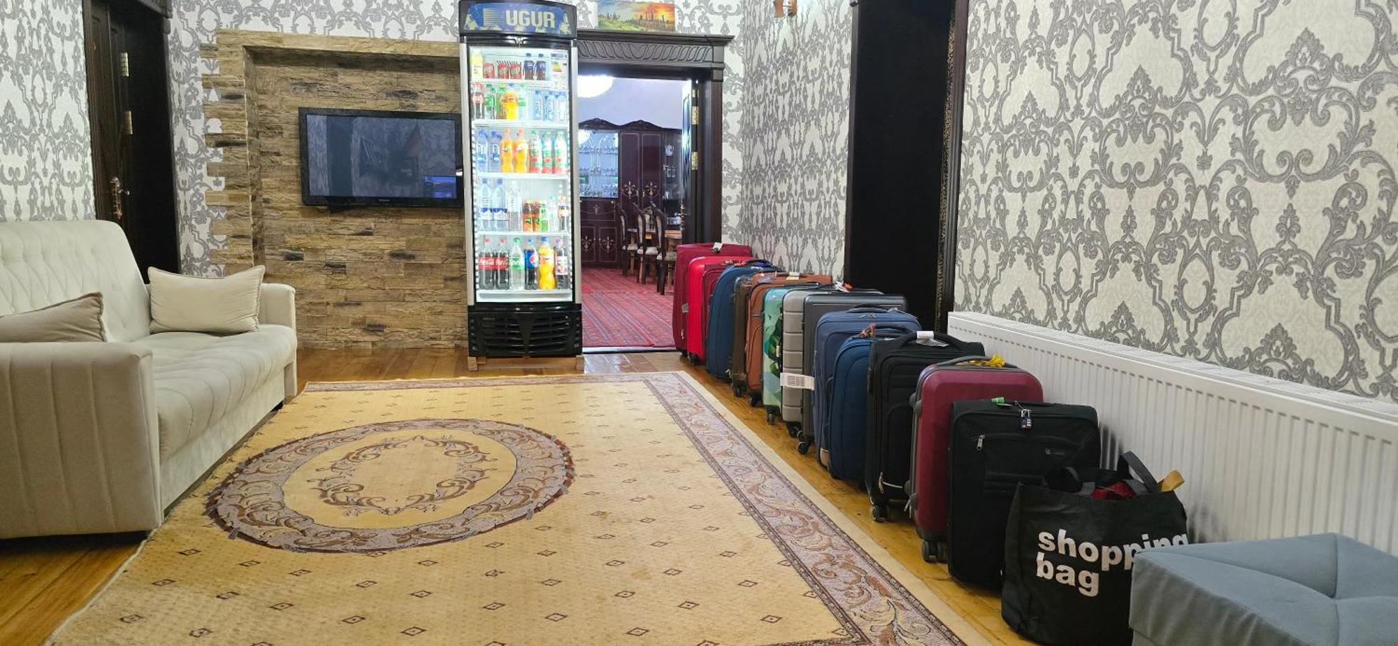 Khiva Tosh Darvoza & Trip Service ภายนอก รูปภาพ